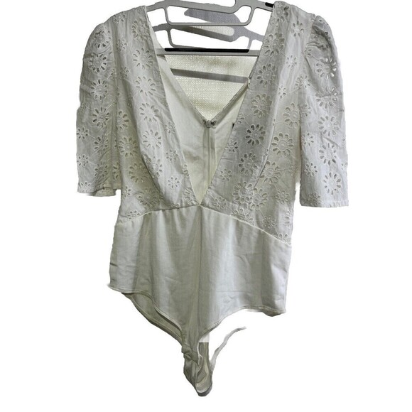SABO Skirt Floral Eyelet 3/4 Sleeve Plunge Neck Bodysuit Size 8 NWT - Picture 3 of 10